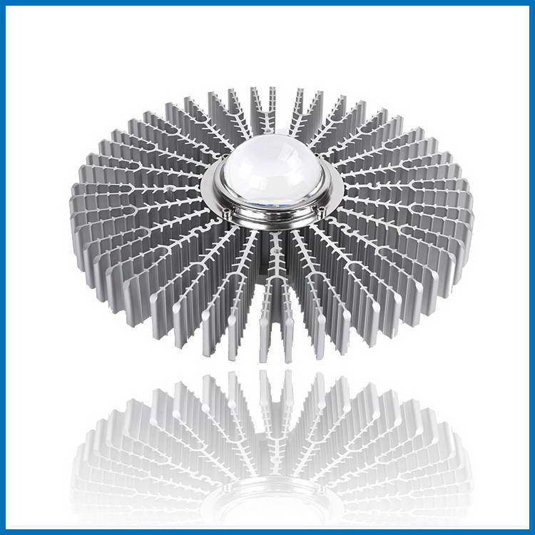 怎么選<a href=http://m.dgxls.com/index.php/list/index/g/c/id/1.html target='_blank'>LED工礦燈</a>